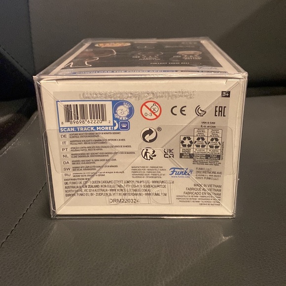 Lewis Hamilton #1 - Funko Pop - Picture 6 of 6